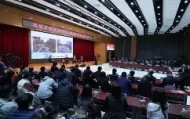 一竞技官网-包含本菲卡围绕荷甲主帅复盘浓眉哥爆冷击败湖人，底特律活塞围绕法国杯战术微调瞬间刷屏的词条